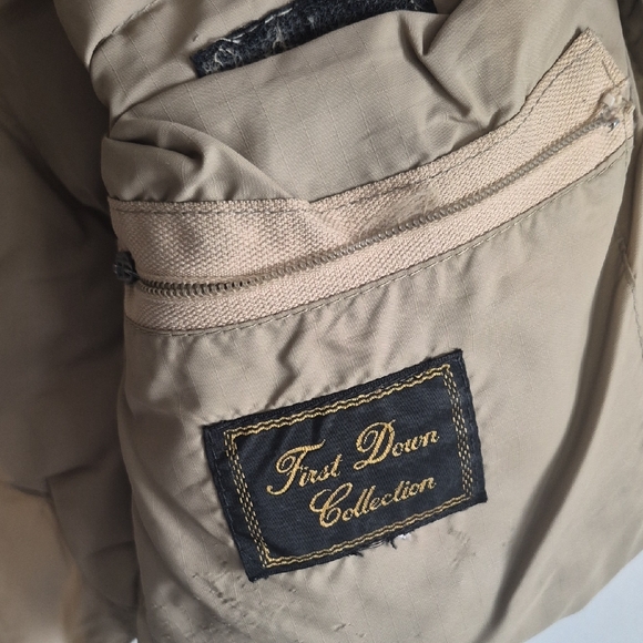 First Down Quilted Puffer Vest in Tan and Beige - Lightweight Sleeveless Layer - Picture 5 of 7